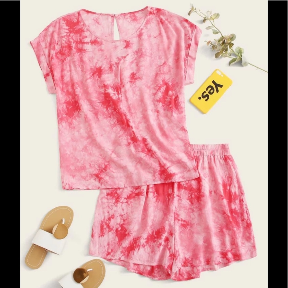 NWT pink tie dye top with matching shorts